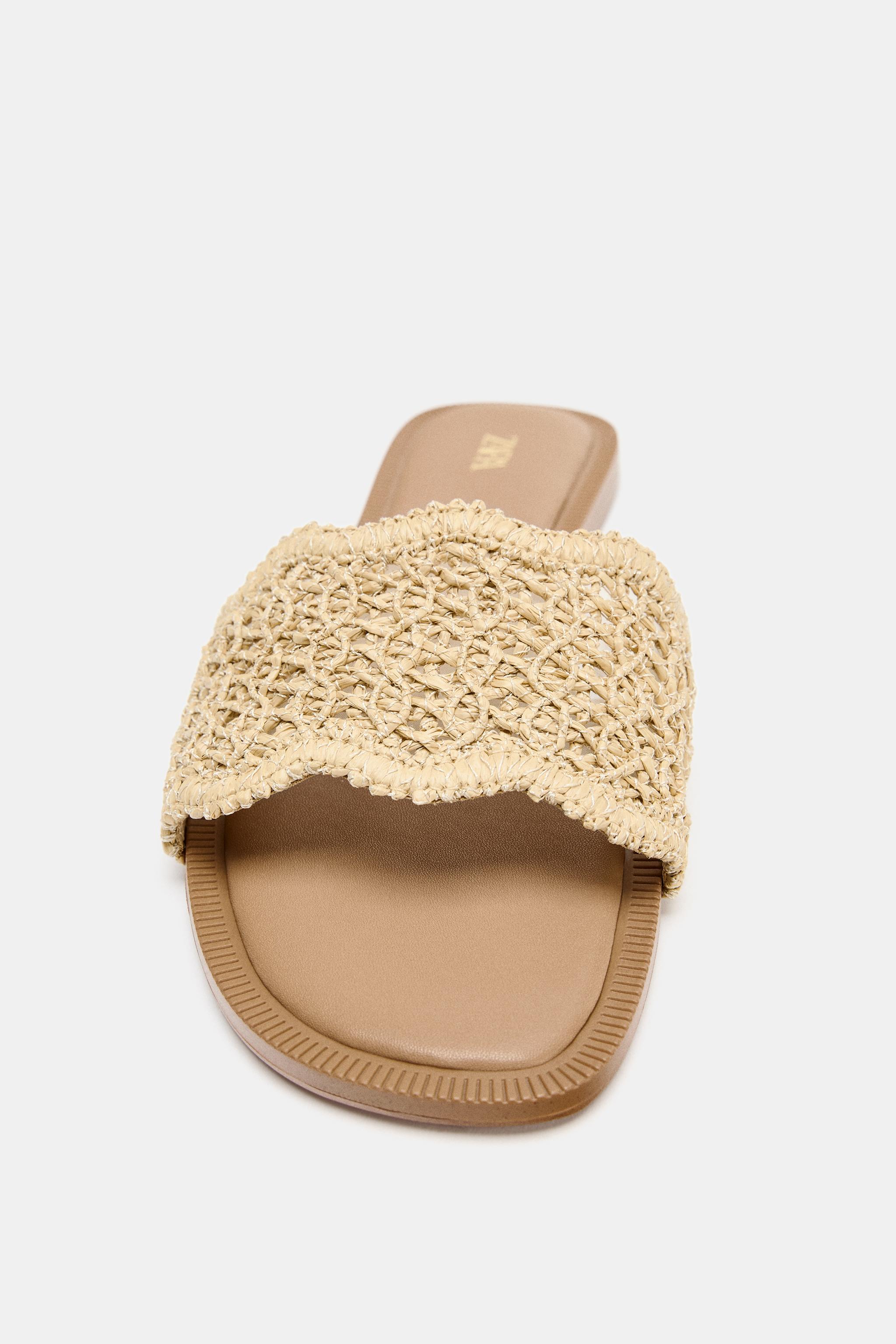 EMBROIDERED SLIDE SANDALS
